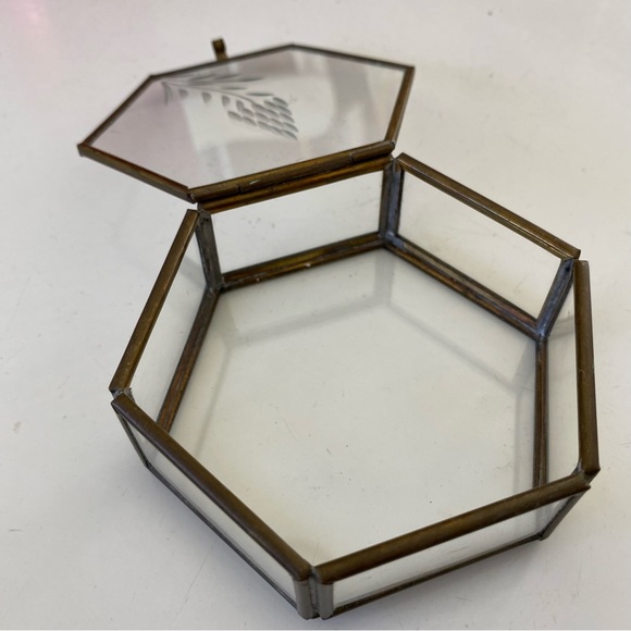 Vintage Trinket Box - Picture 4 of 5